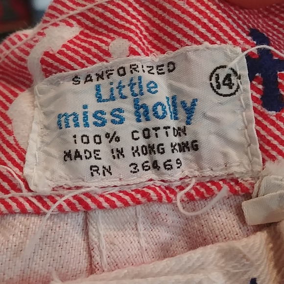 Little Miss Holly Anchor Shorts - Picture 8 of 10